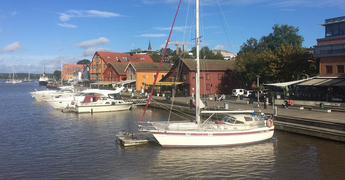Brygge og båthavn i Tønsberg-området